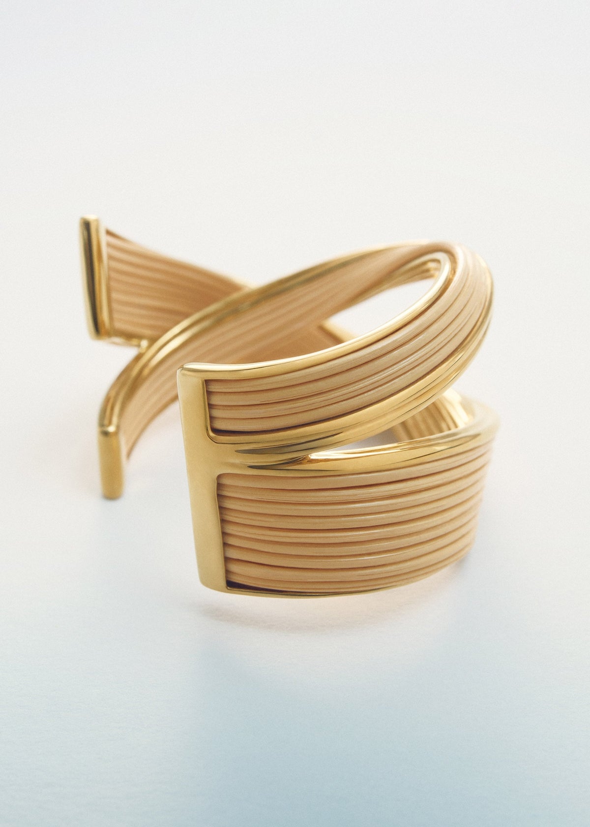 Rozo Cuff - Rattan