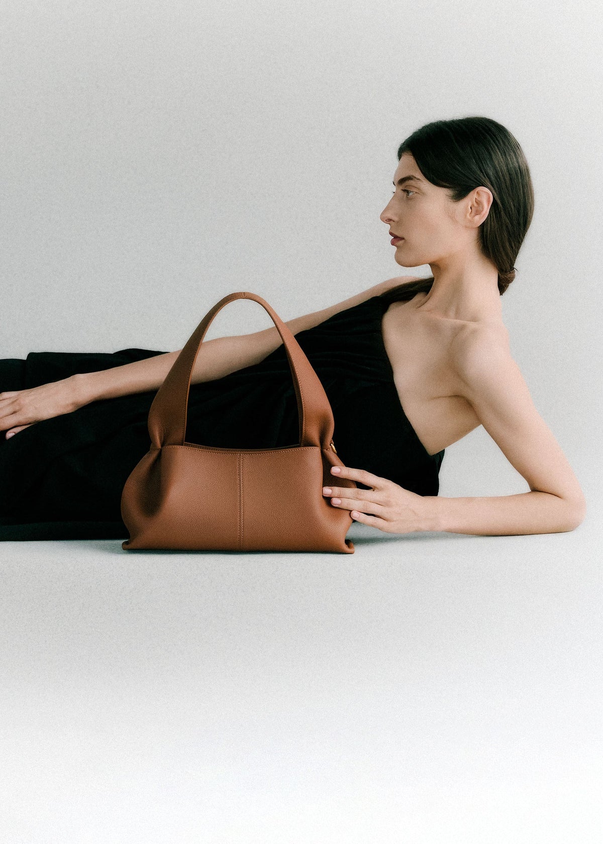 Numéro Neuf East West - Textured Camel
