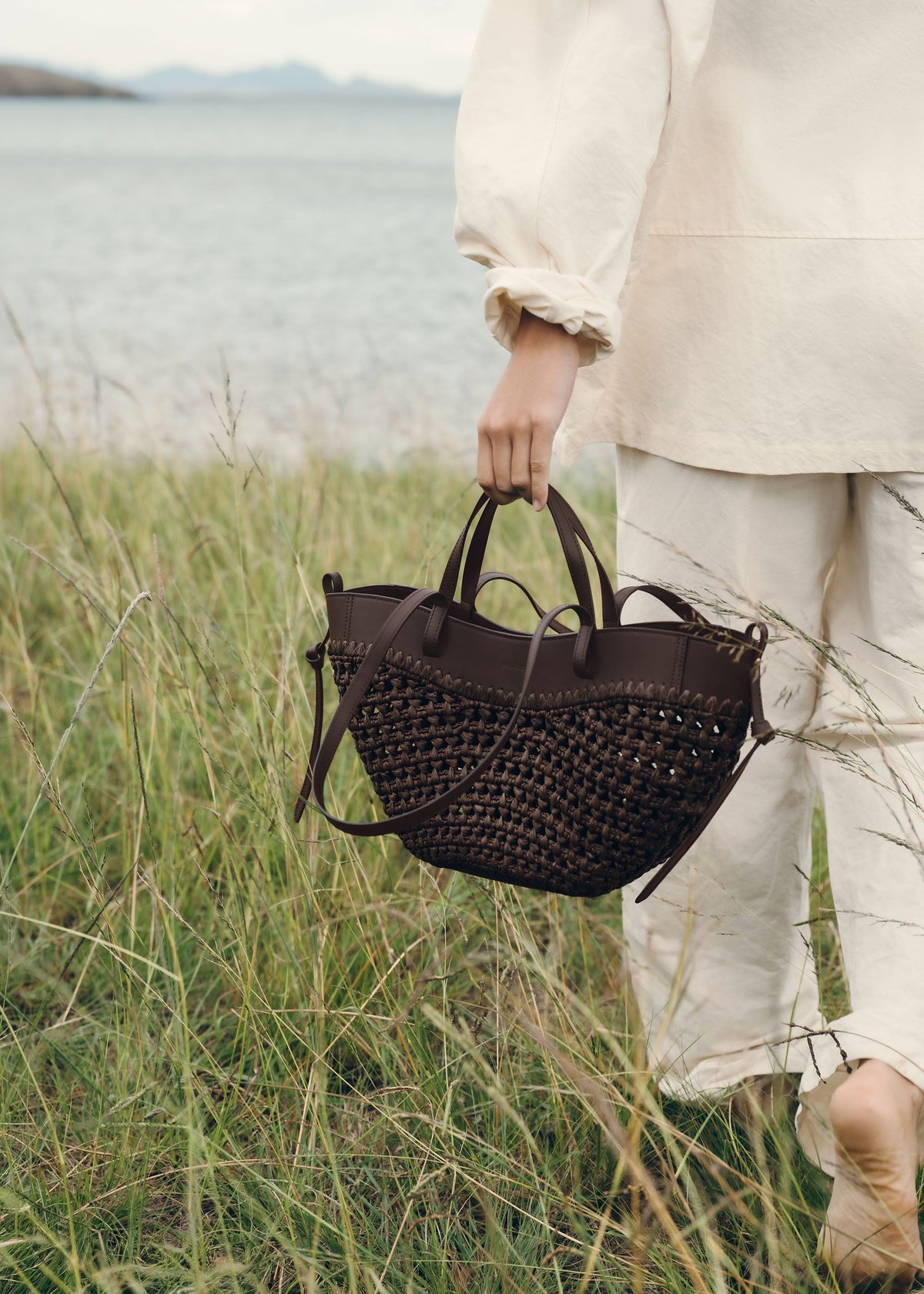 Cyme Mini - Raffia Ebony