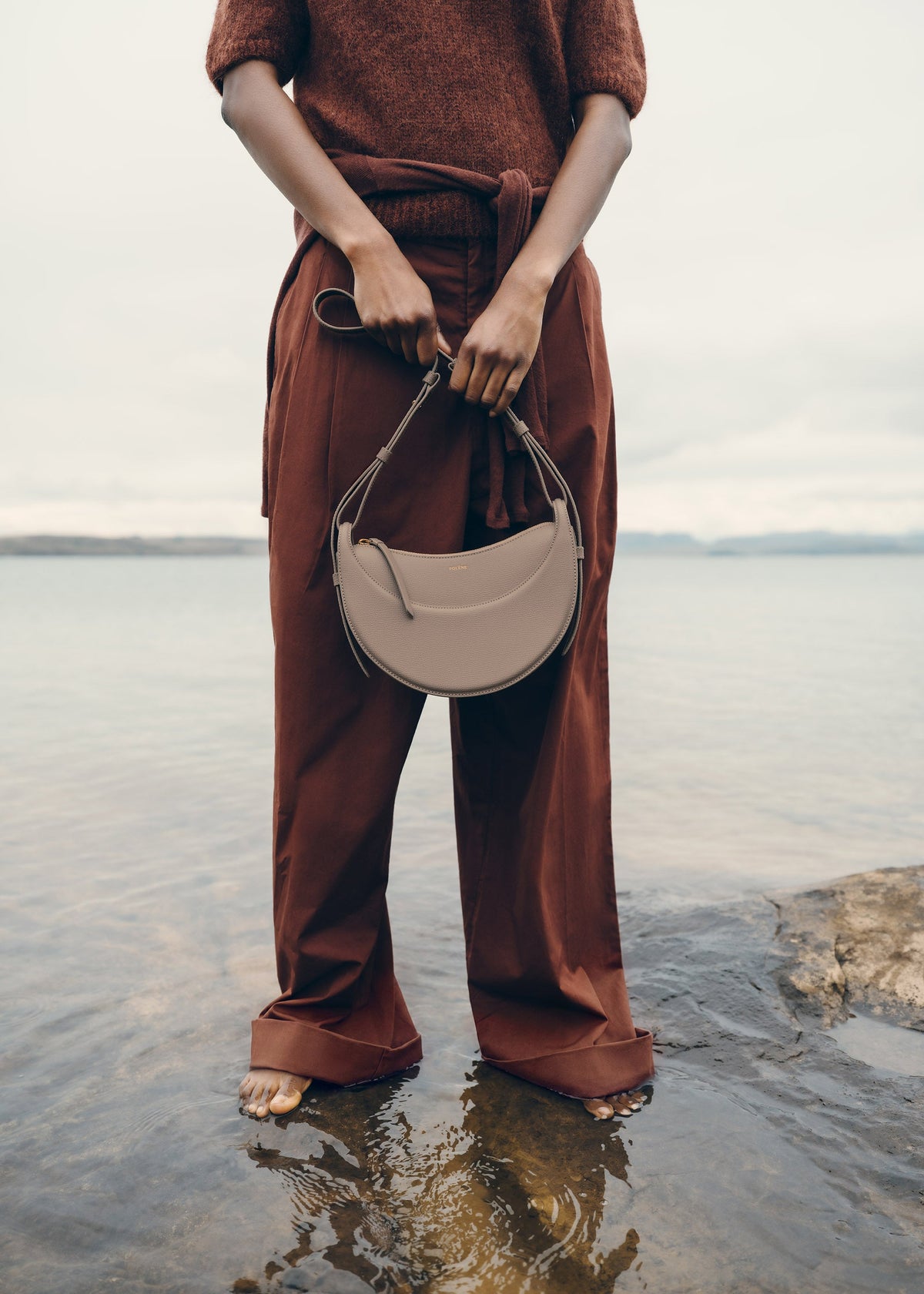 Numéro Dix - Textured Taupe